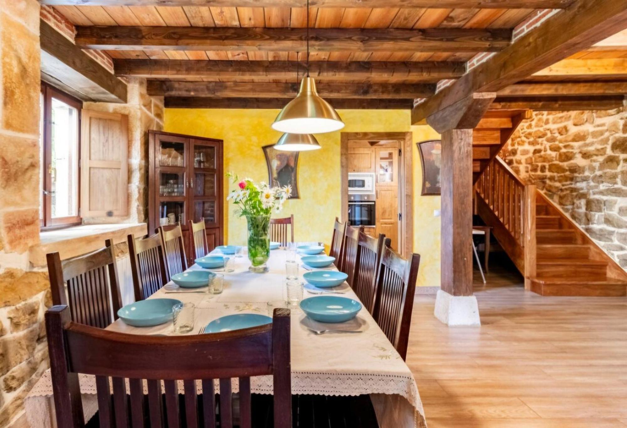 Casa De Pueblo Las Golondrinas De Luena San Miguel de Luena Zewnętrze zdjęcie