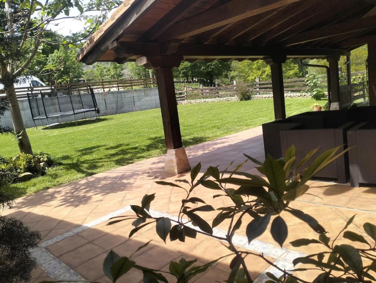 Casa De Pueblo Las Golondrinas De Luena San Miguel de Luena Zewnętrze zdjęcie