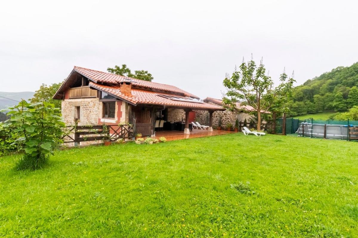 Casa De Pueblo Las Golondrinas De Luena San Miguel de Luena Zewnętrze zdjęcie
