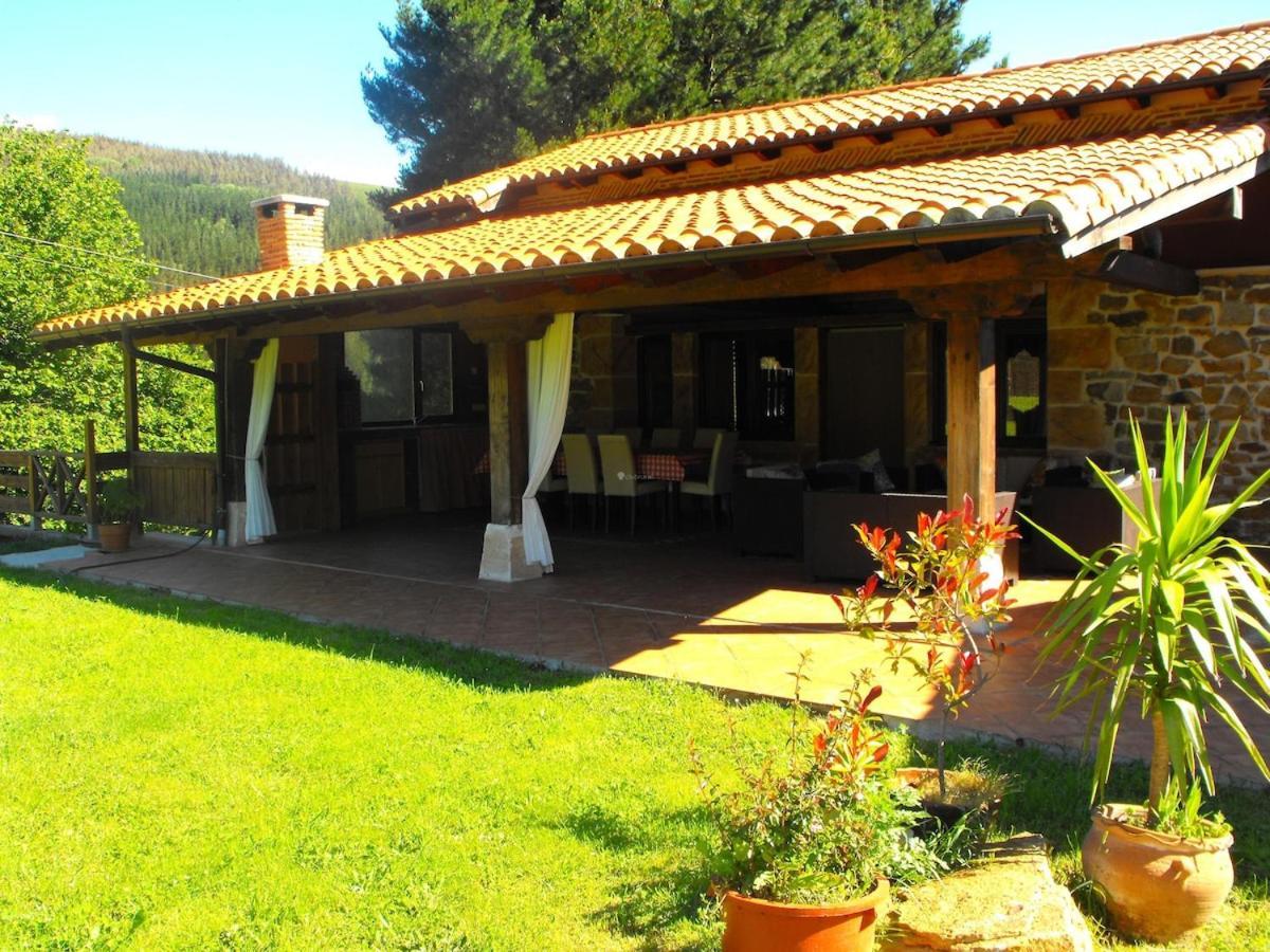 Casa De Pueblo Las Golondrinas De Luena San Miguel de Luena Zewnętrze zdjęcie