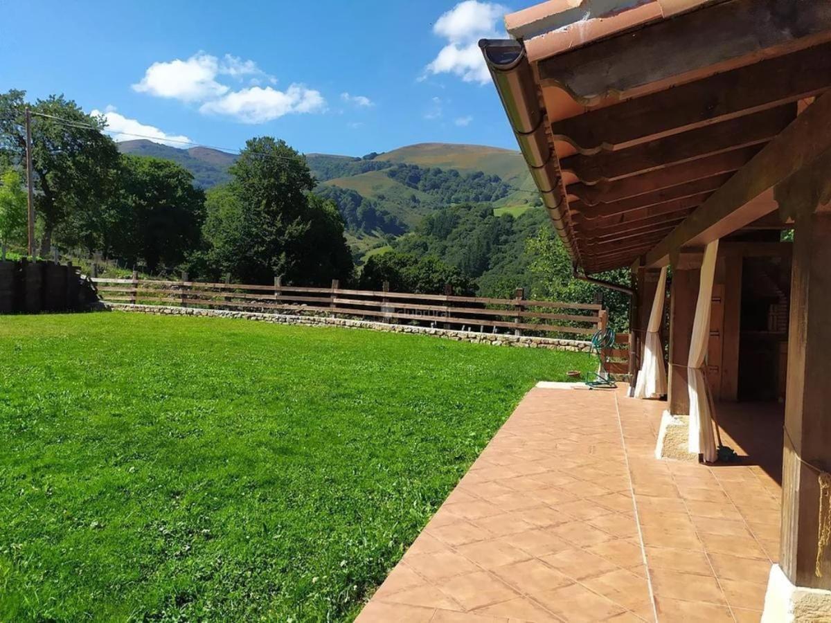 Casa De Pueblo Las Golondrinas De Luena San Miguel de Luena Zewnętrze zdjęcie
